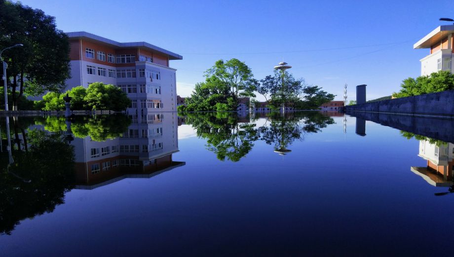 四川汽车职业技术学院_四川汽车职业技术学院是不是野鸡大学