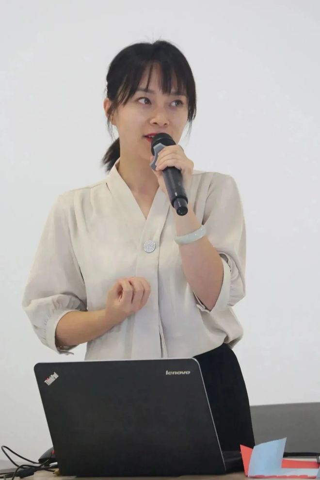 表演专业毕业后表演艺术家与演员培训师职业_表演专业是不是当演员