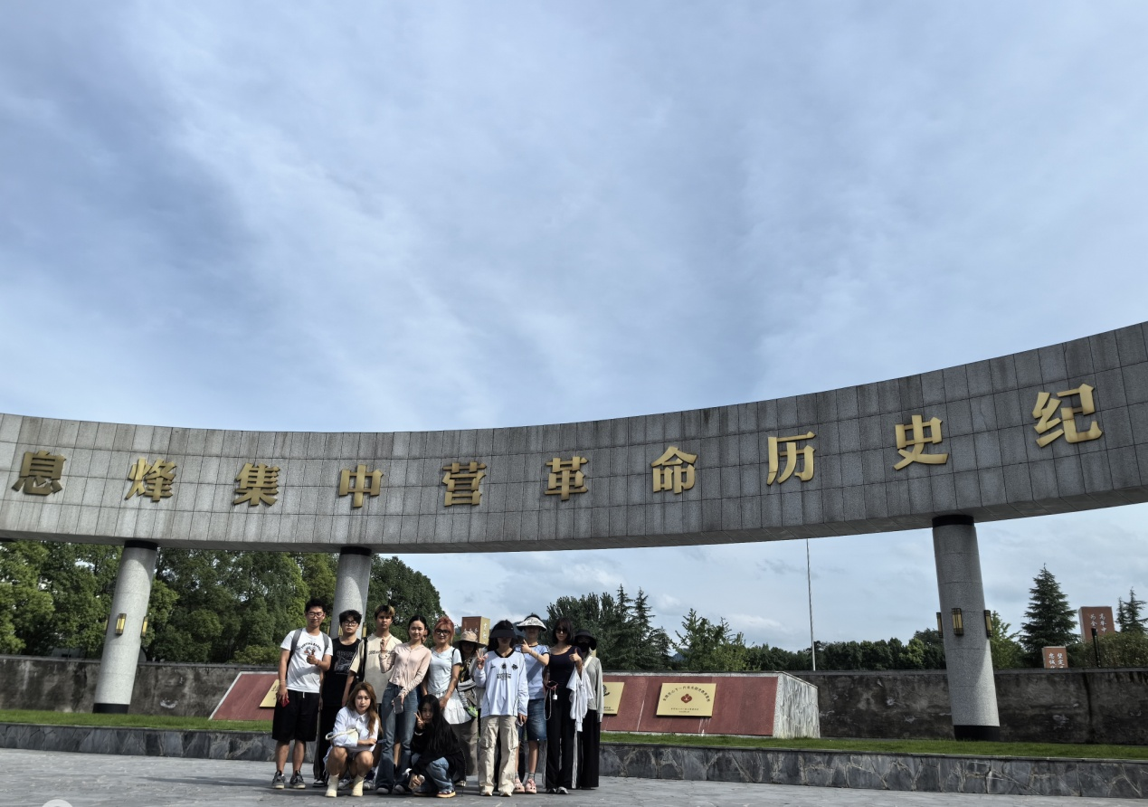 贵州师范学院与贵州民族大学：师范与民族的贵州对话_贵州师范学院与贵州民族大学的级别