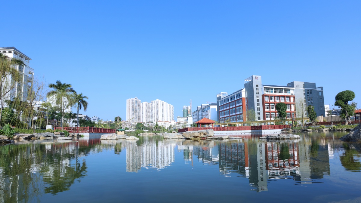 包含右江民族医学院-临床医学的词条